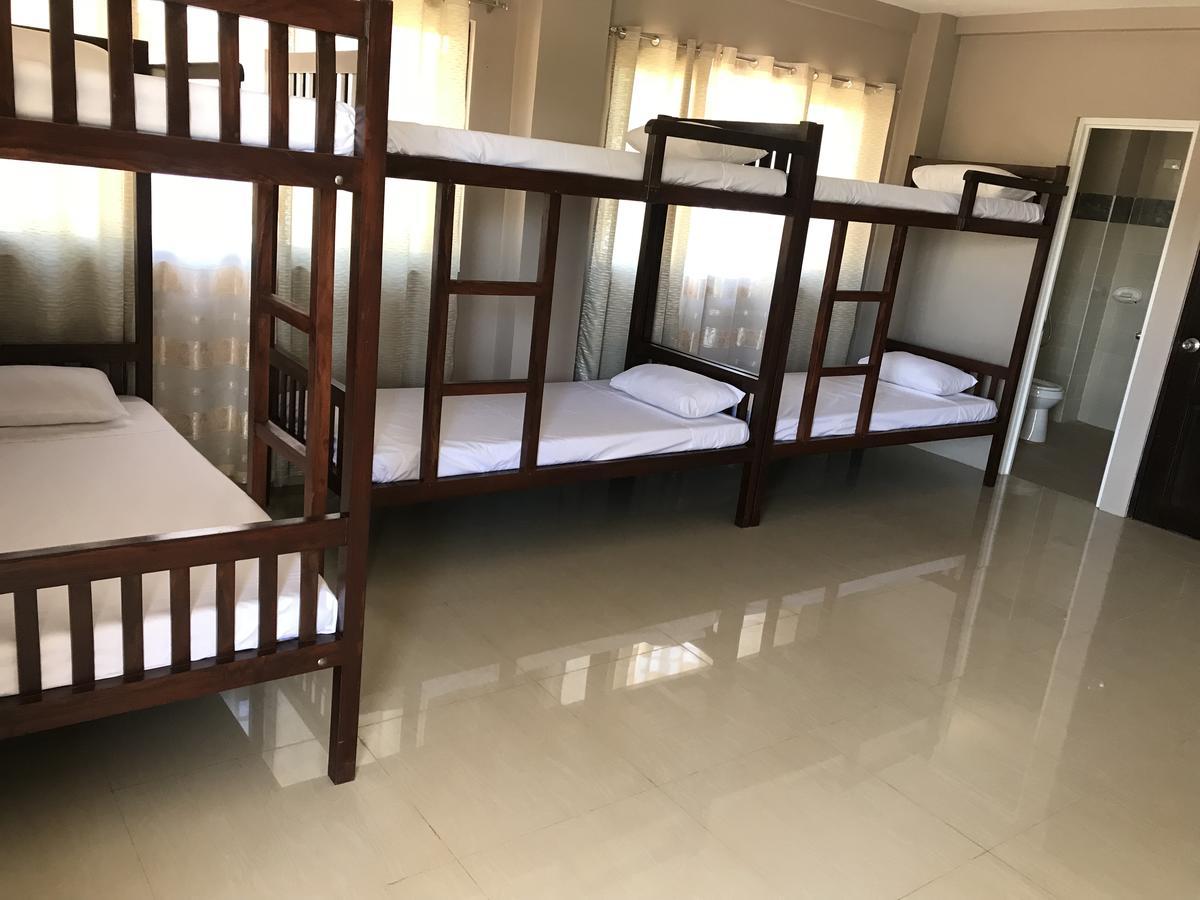 Reddoorz El Senor Jesus Apartelle Vigan Ilocos Otel Dış mekan fotoğraf