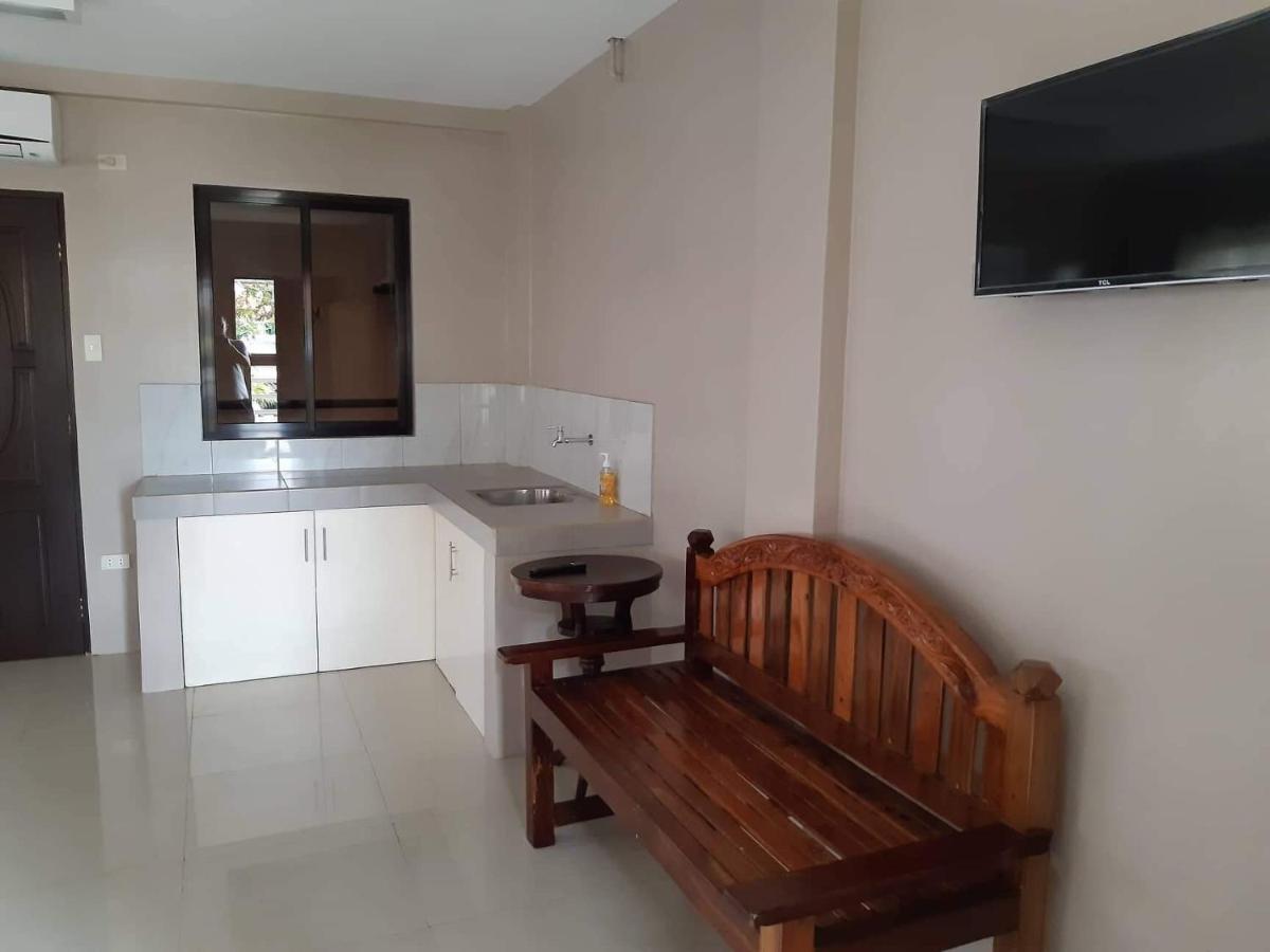 Reddoorz El Senor Jesus Apartelle Vigan Ilocos Otel Dış mekan fotoğraf