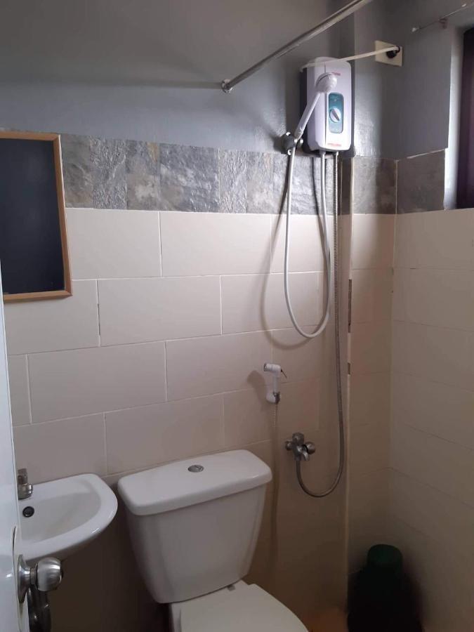 Reddoorz El Senor Jesus Apartelle Vigan Ilocos Otel Dış mekan fotoğraf